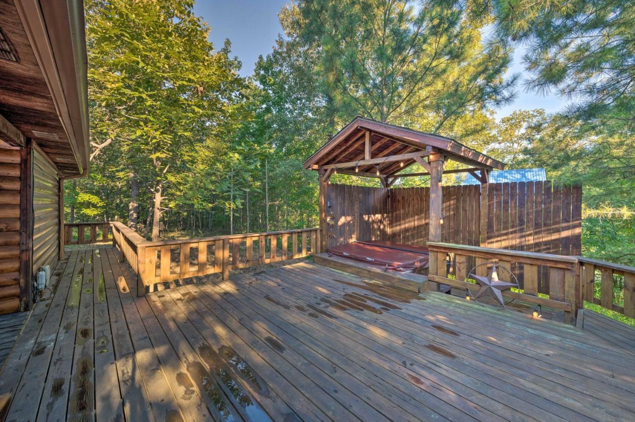 Broken Bow Retreat On 2 Acres With Hot Tub And Deck! Villa ภายนอก รูปภาพ